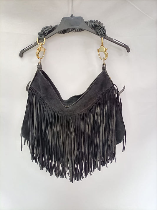 UTERQÜE.Bolso negro piel fecos (TARA)