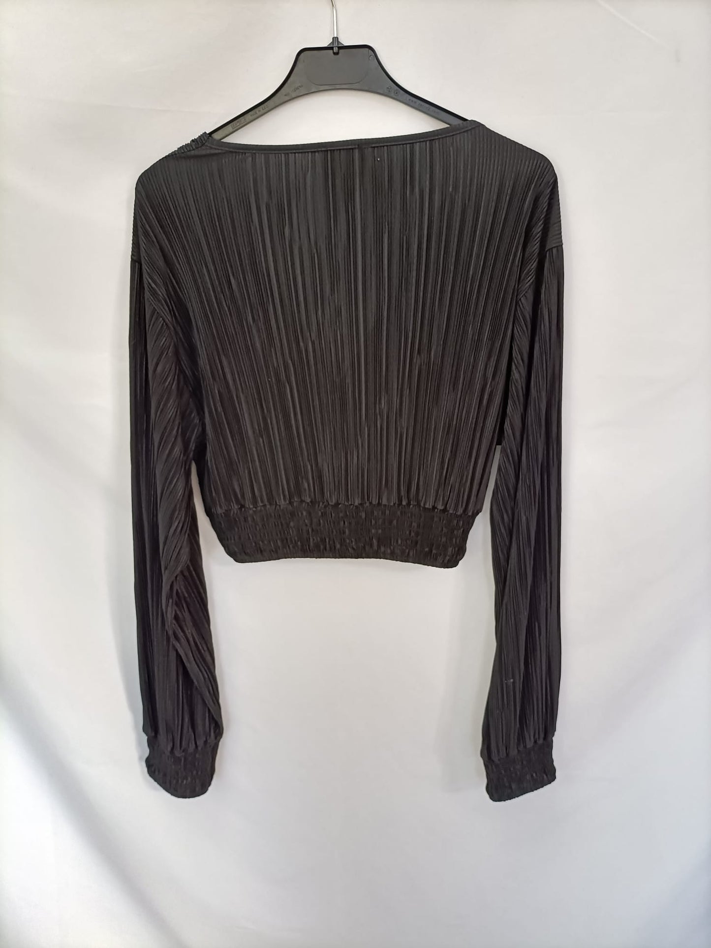 PINS&amp;NEEDLES.Tm pleated black top