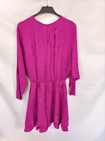 ZARA.Vestido corto buganvilla T.xs