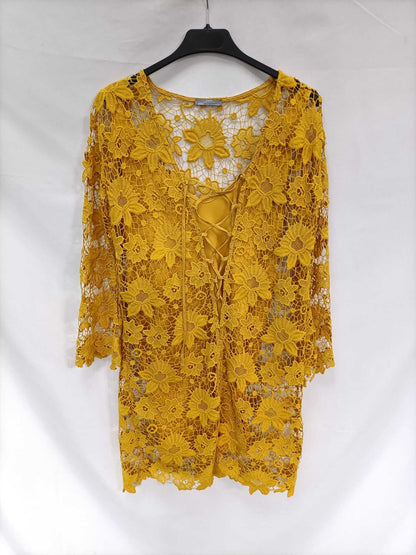 ZARA. Mustard lace dress TM