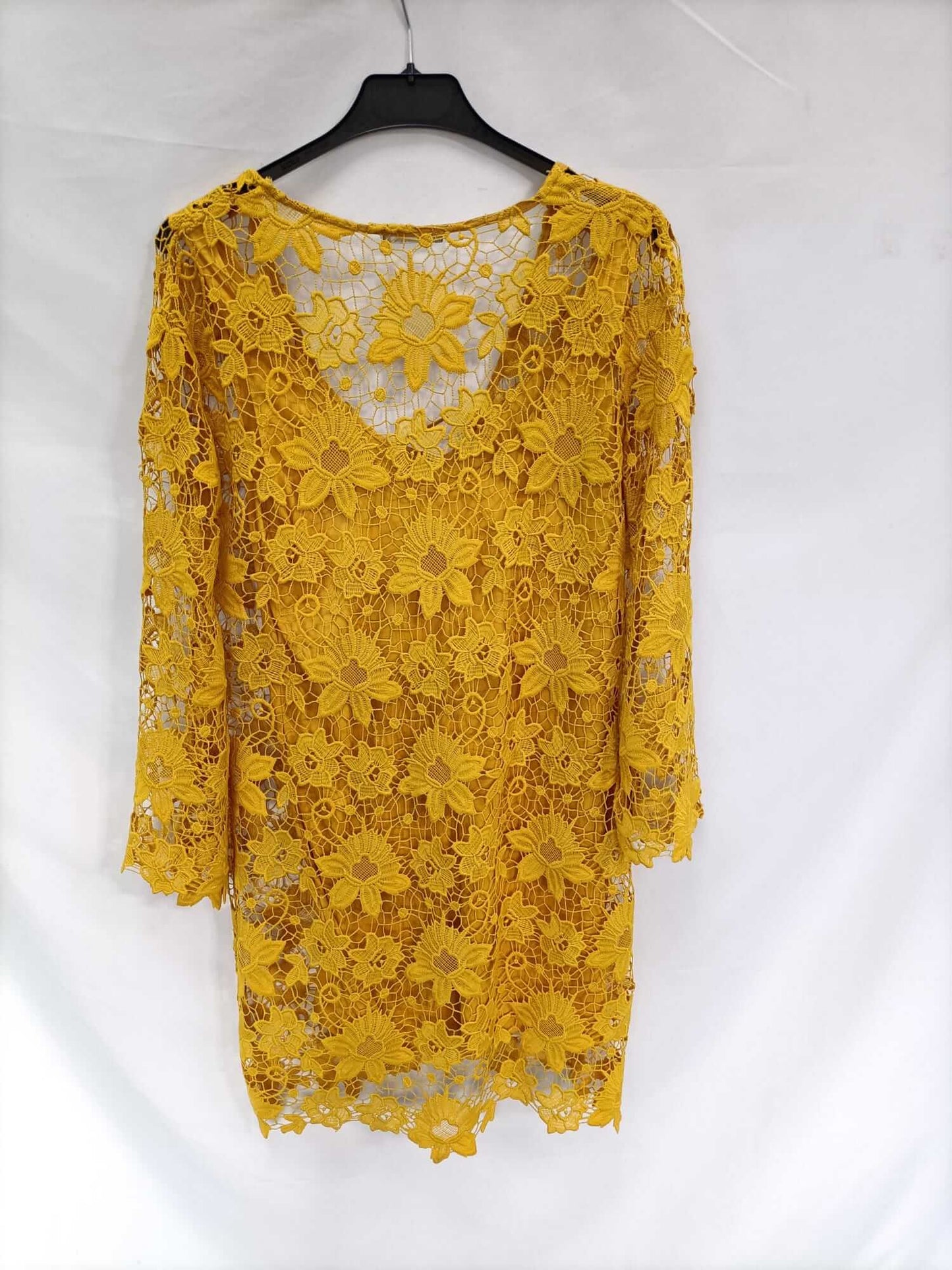 ZARA. Mustard lace dress TM