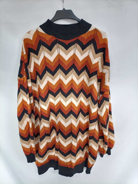 TOMORROW. Herringbone sweater/dress