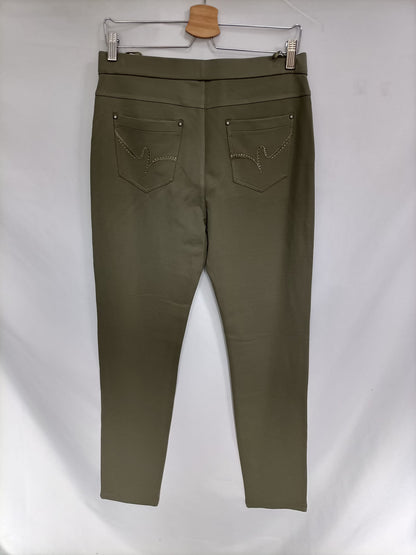 BARILOCHE. Pantalón verde caqui elástico T.xl