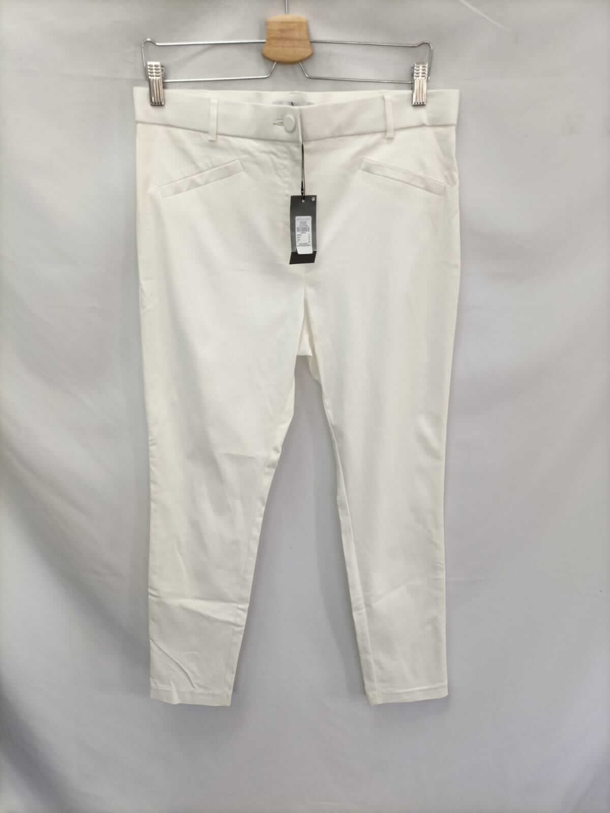 PRIMARK.Pantalones blancos ajustados T.44