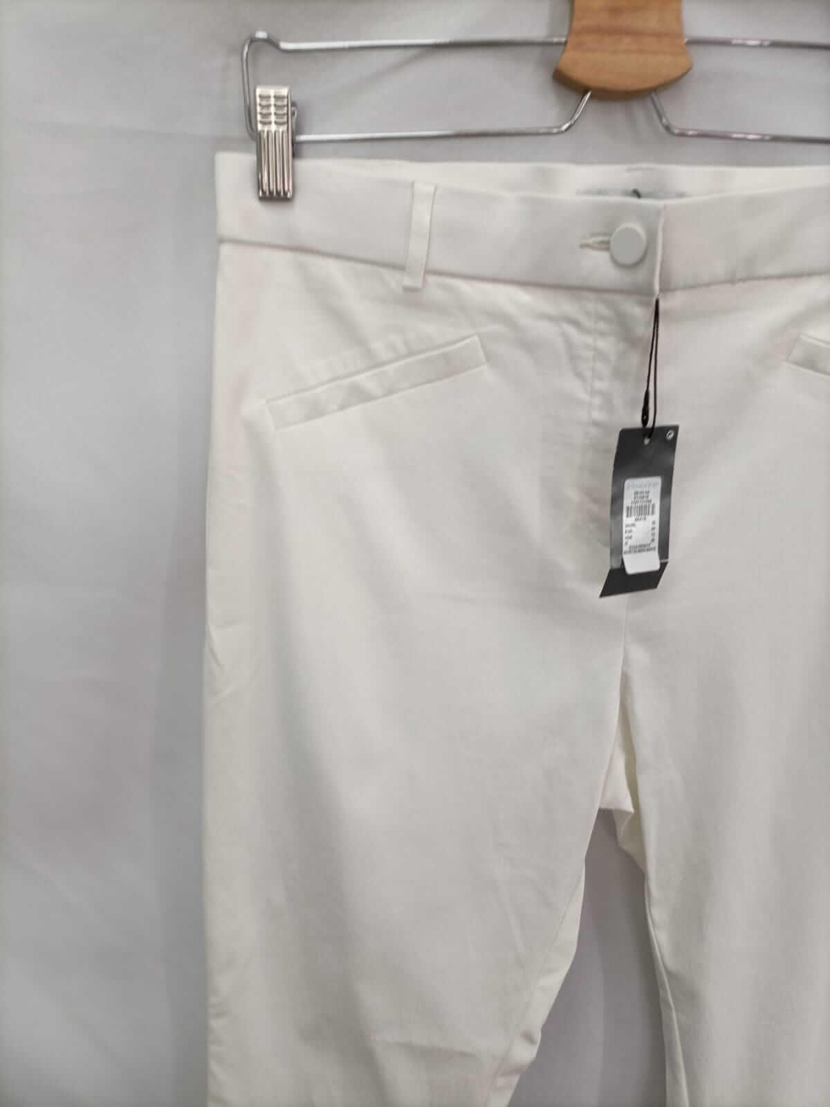 PRIMARK.Pantalones blancos ajustados T.44