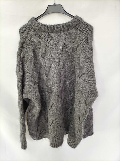 ZARA. Grey cable-knit sweater Tm