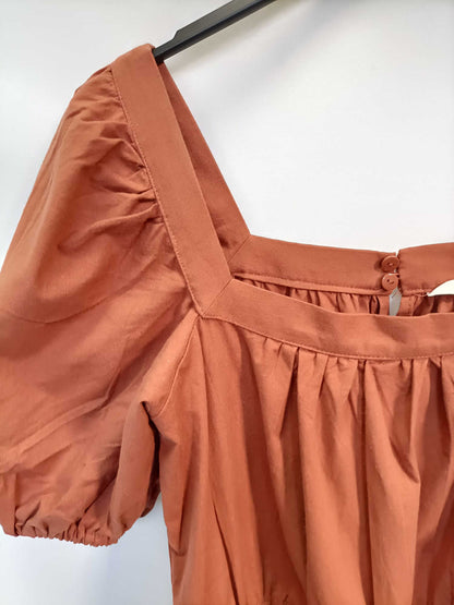 H&M. Mono teja corto T.38