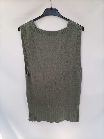 MUSCARI. Flowy green vest Tu (m/l)