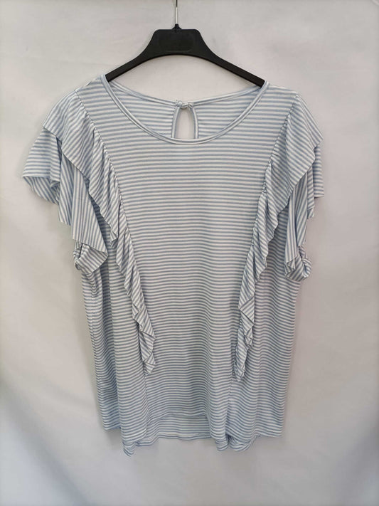 OTRAS. Camiseta rayas y volantes Tu (l/xl)