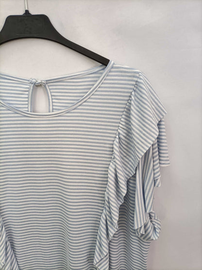 OTRAS. Camiseta rayas y volantes Tu (l/xl)