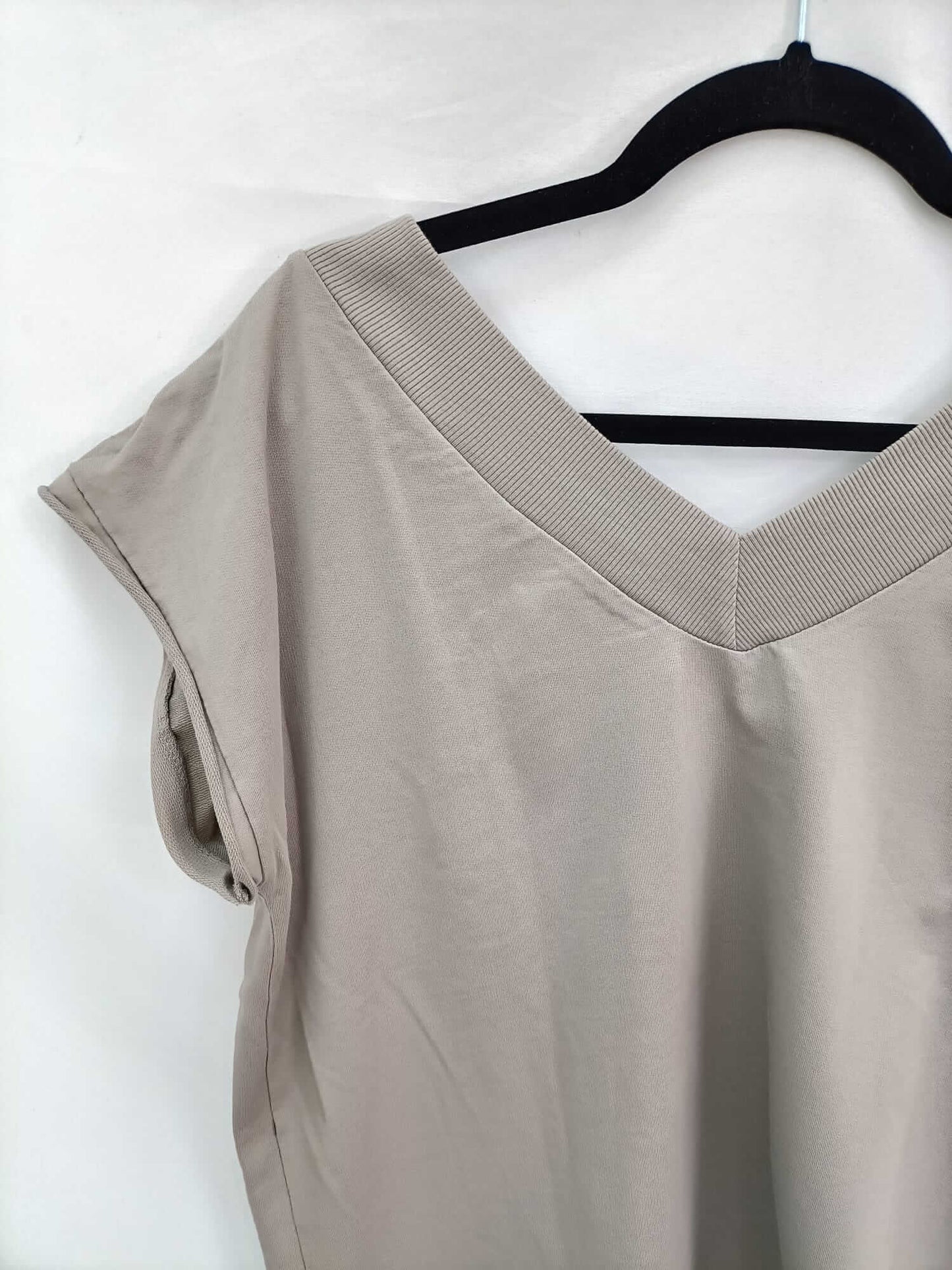 OTRAS. Camiseta beige topo TU (L)