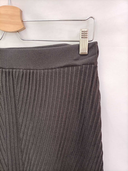 VILA. Falda punto gris T.m