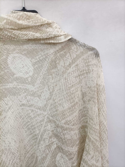 OTRAS. Fular tonos beige