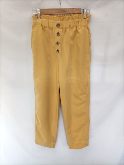 ZARA.Yellow flowing trousers T.xs