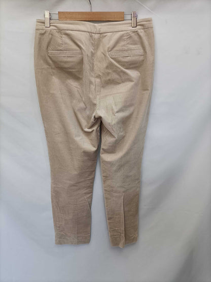 MASSIMO DUTTI. Beige corduroy pants T.40