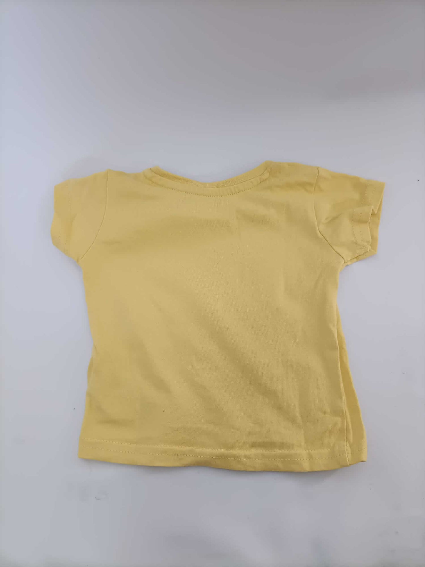 PRIMARK. camiseta arcoirisT.0-3 meses