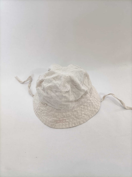 H&M. Bucket beige algodón T.3m