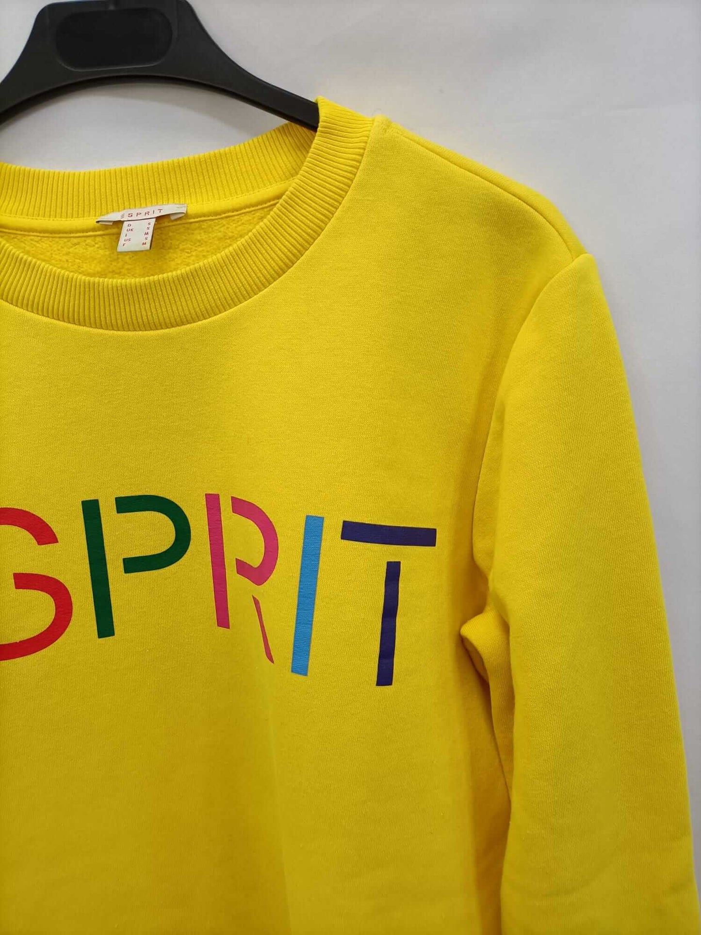SPRIT.Sudadera amarilla logo T.s