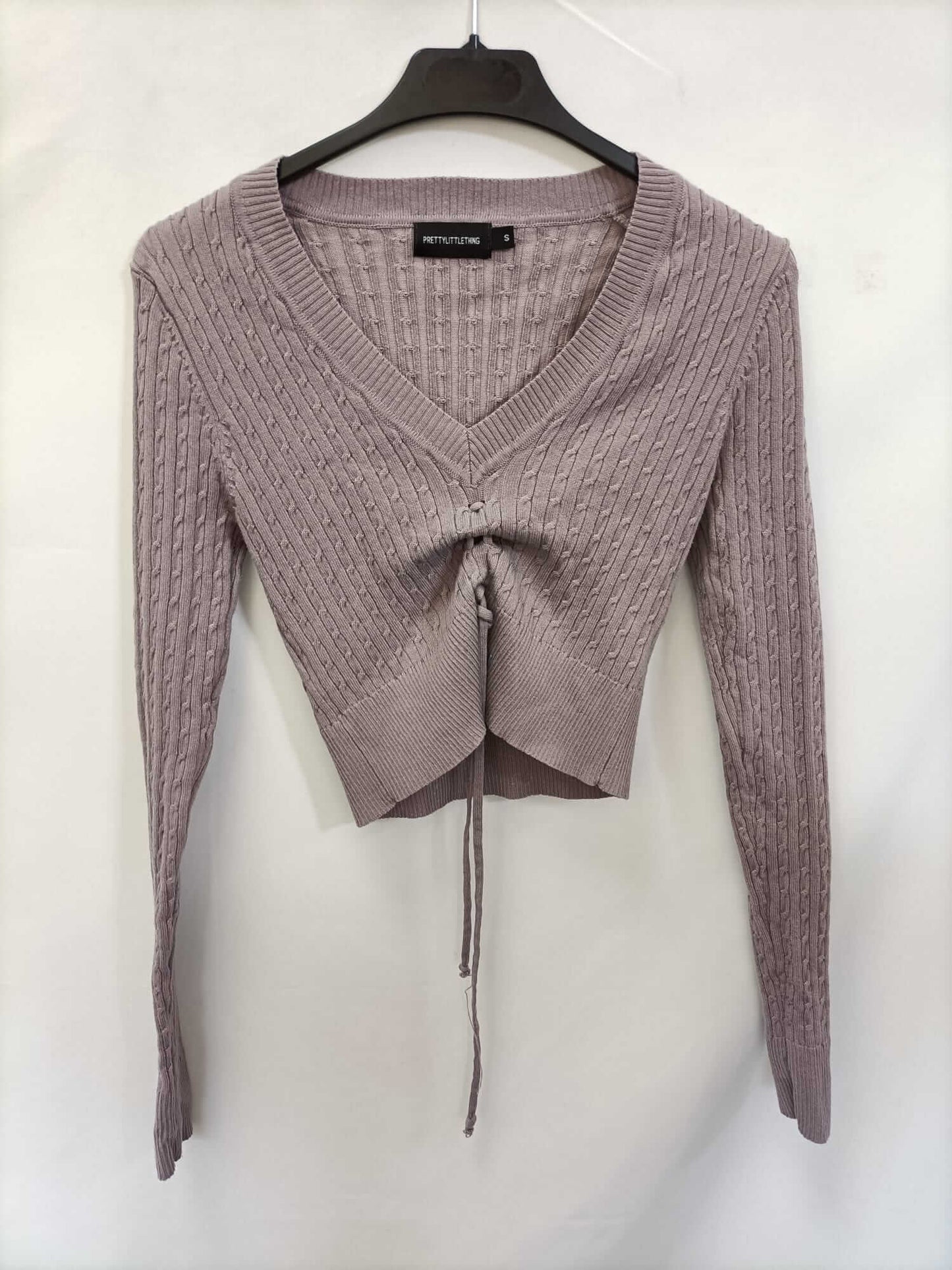 PRETTYLITTLETHING.Top punto morado. T.s