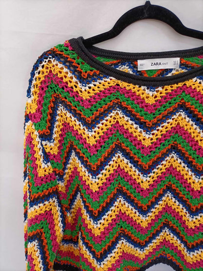 ZARA. Jersey punto colores troquelado T.s
