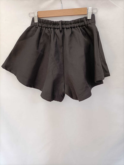 MONCHY. Ts flared shorts