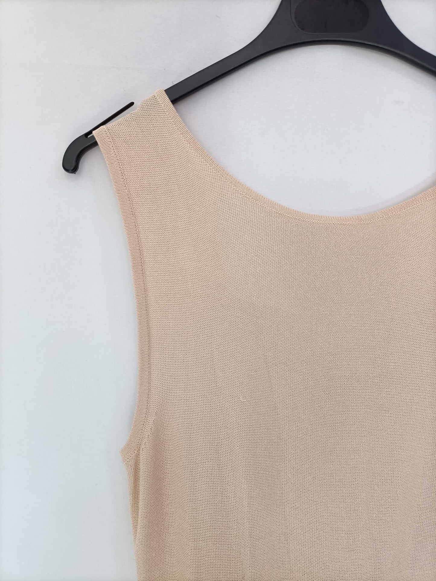 ZARA. Vestido punto beige midi T.m