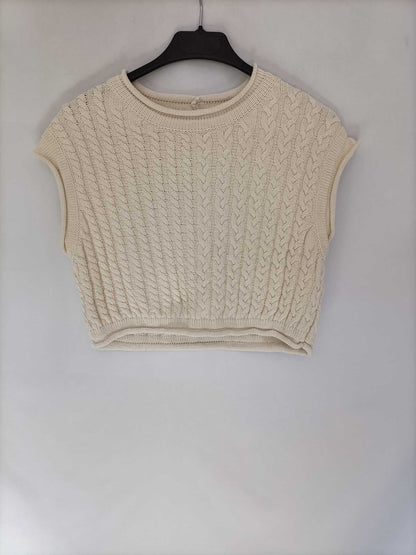 ZARA. Top beige punto T.s
