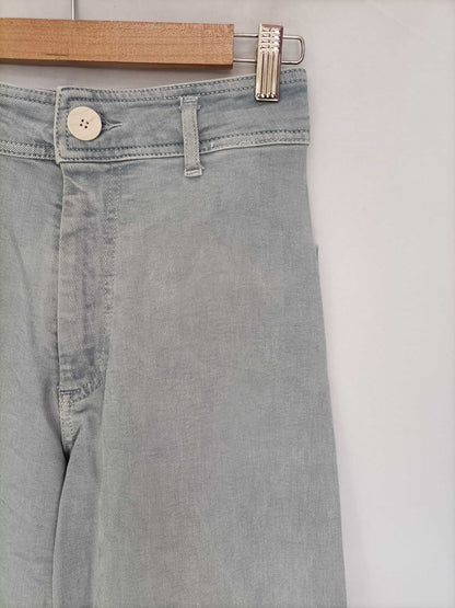 ZARA. Pantalón culotte celeste denim T.34