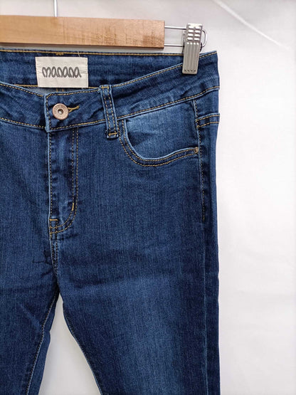 MANZANA. Trousers with TL stitch detail