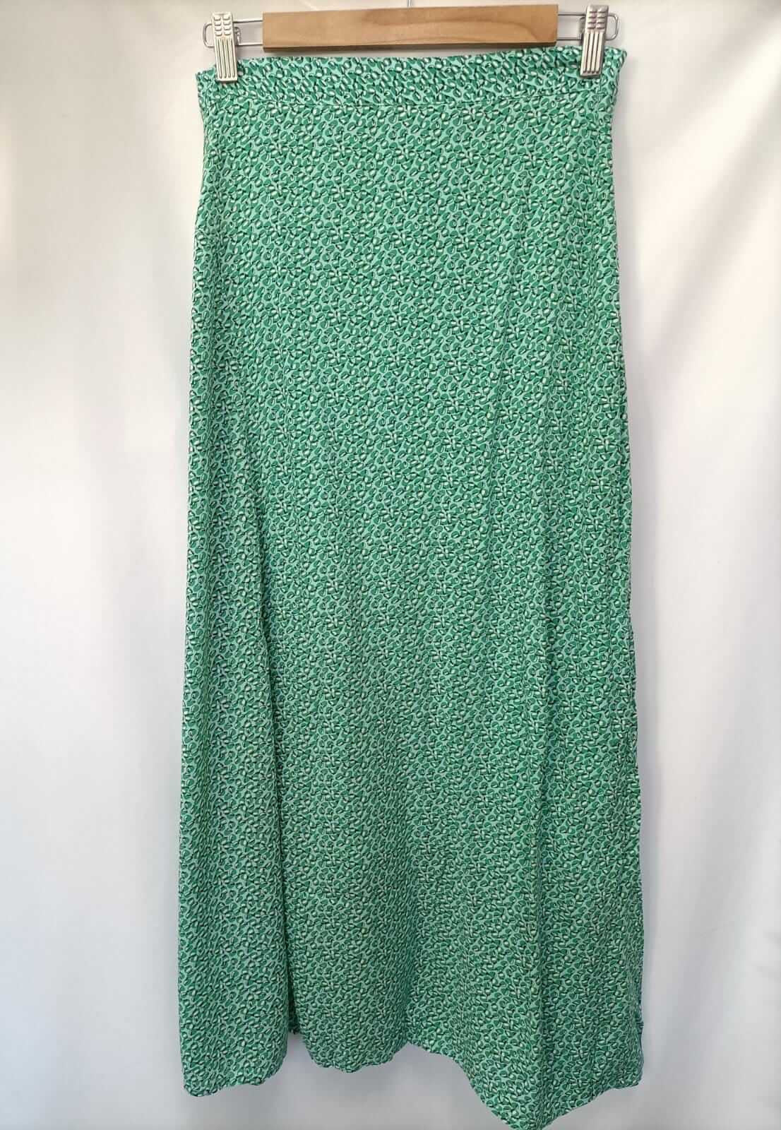 PEPPECORNS.Green midi skirt T.34