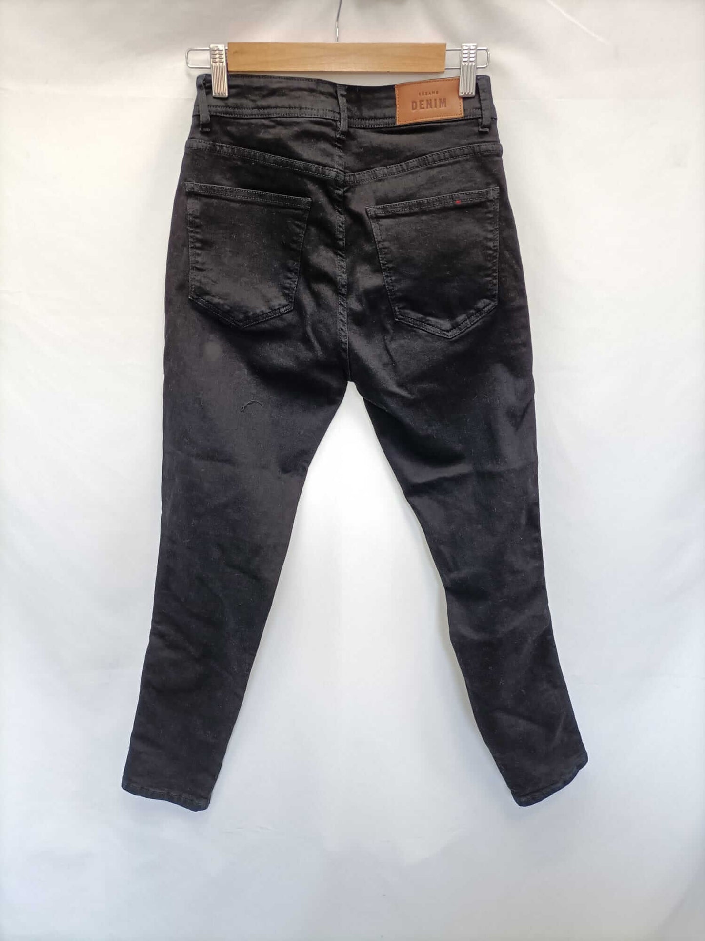SÉZANE. Black denim trousers S.32/34