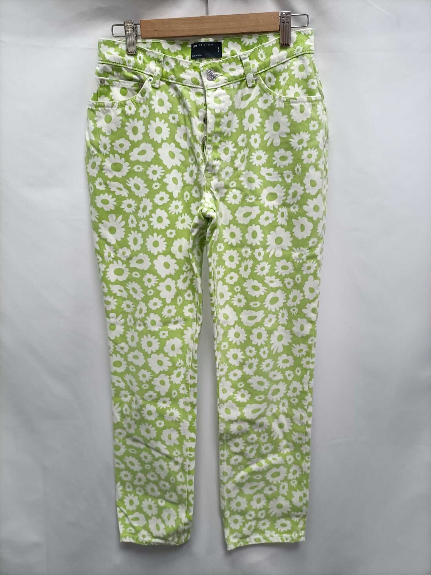 ASOS. Floral denim trousers S.34