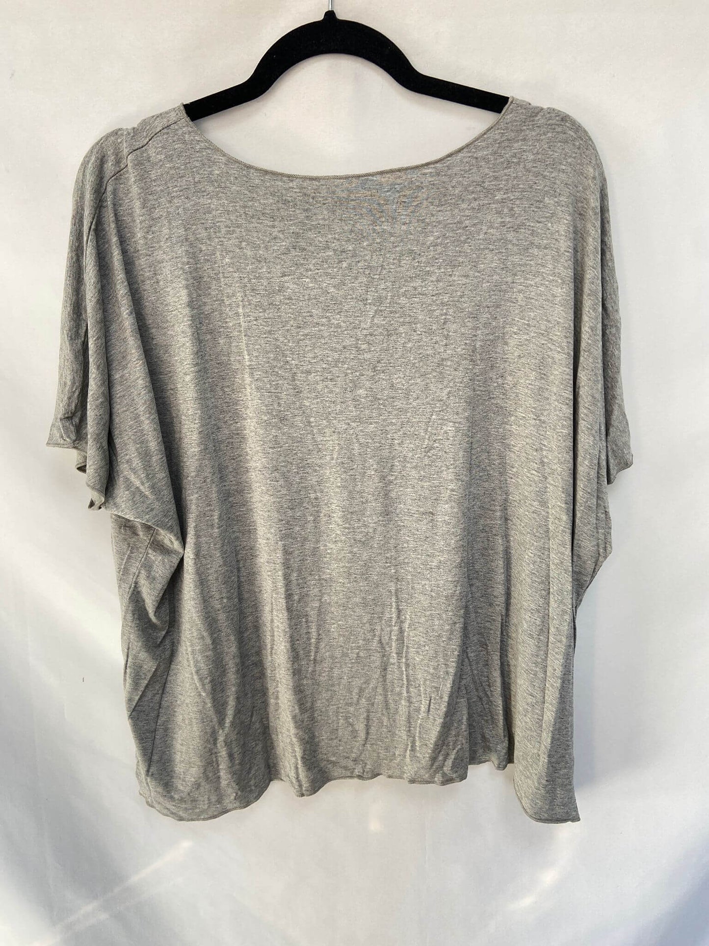 SHEIN. Basic gray T-shirt TU(L)
