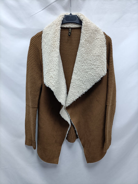 STRADIVARIUS. Cardigan doble textura T.36