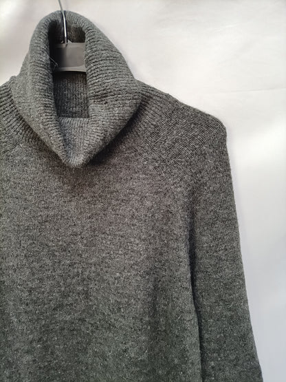 H&M. Jersey gris largo T.xs