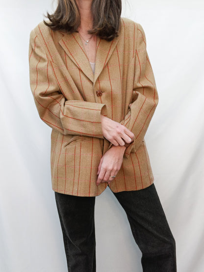 ALICIA MOYA. Vintage checked blazer size 50