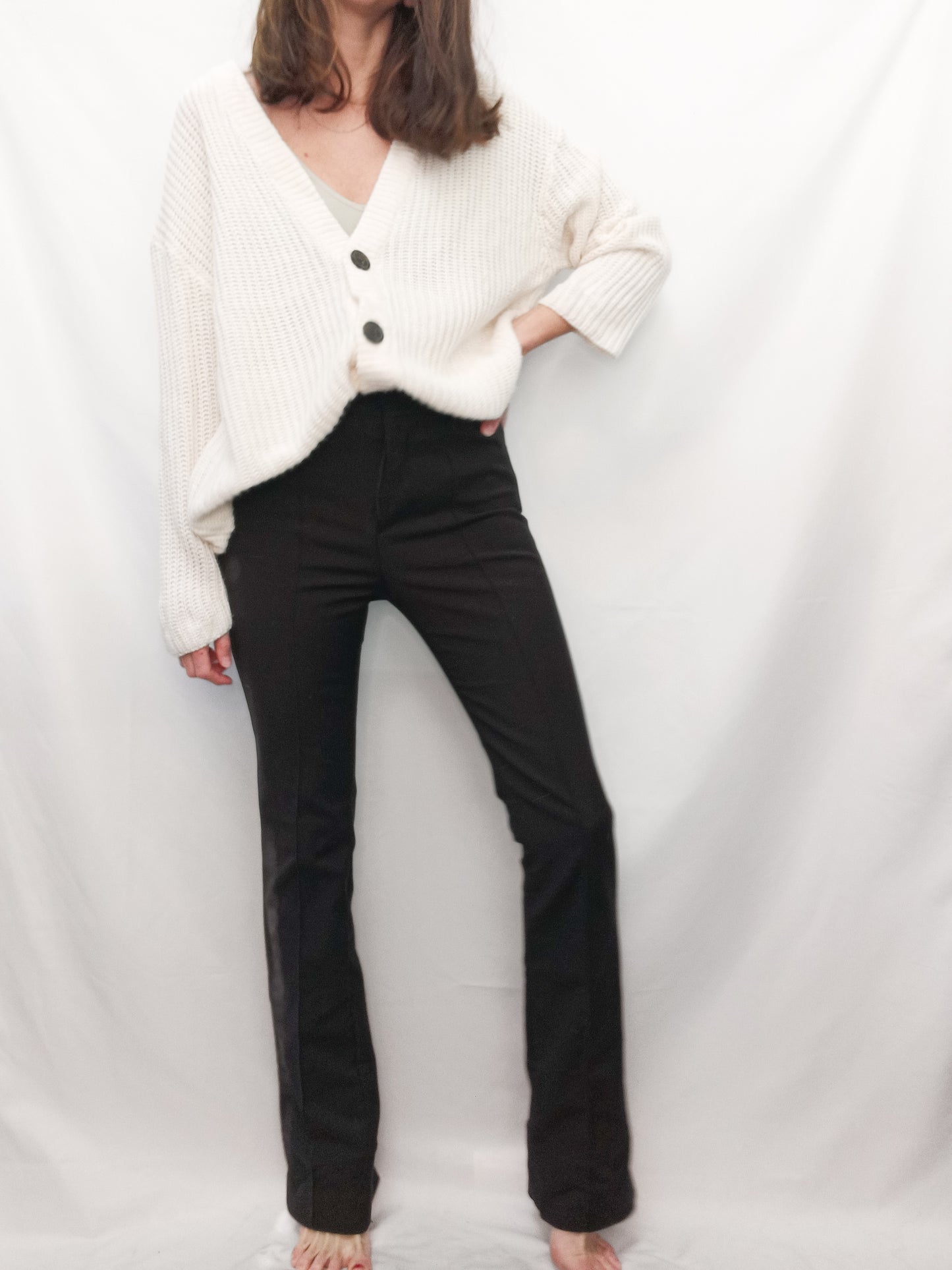 ZARA. Pantalón negro de vestir T.34