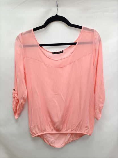 SHANA. Blusa fluida rosa T.m
