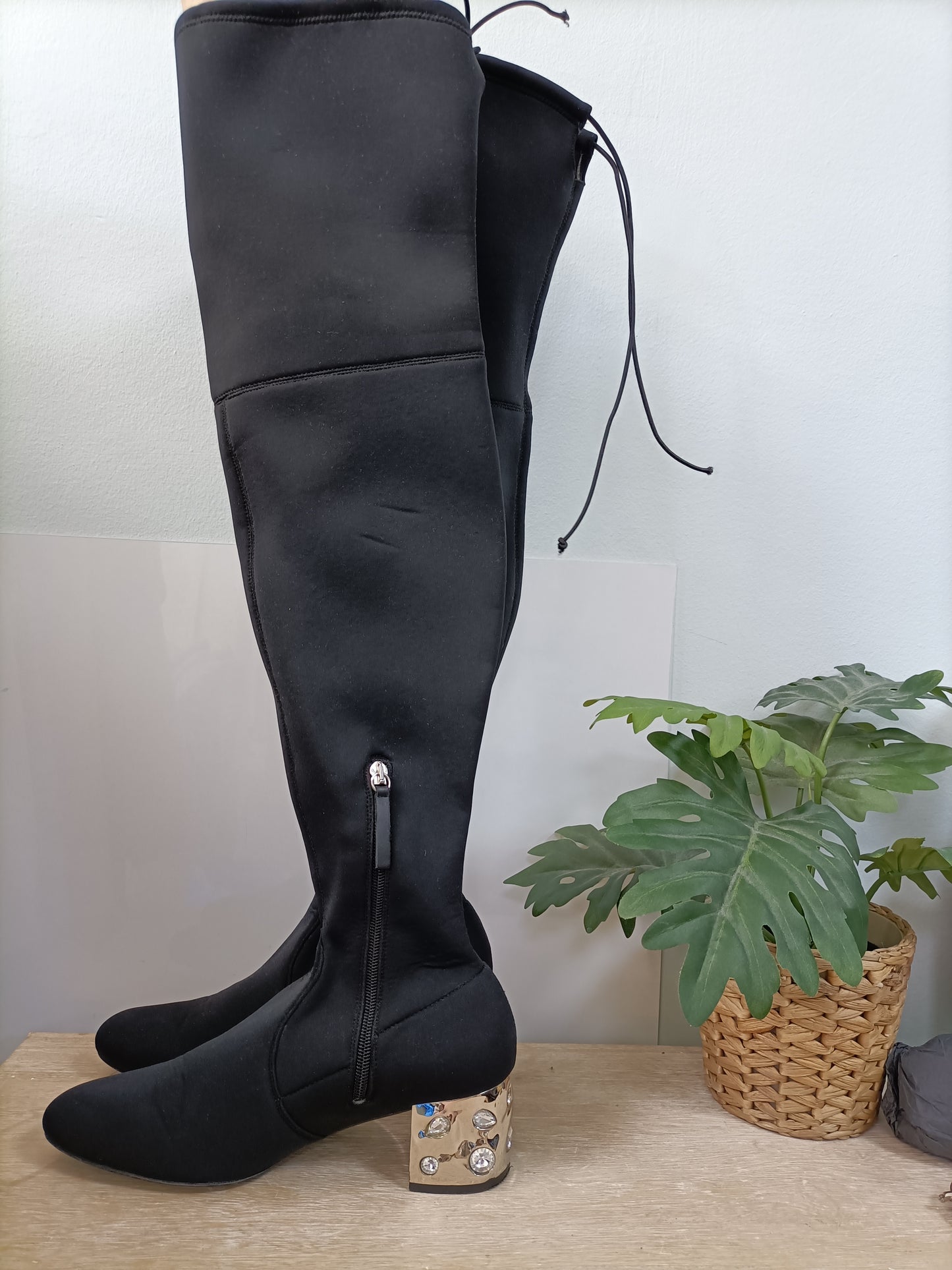 CAMBILI. Botas neopreno T.40