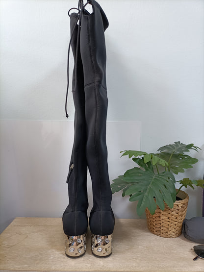 CAMBILI. Botas neopreno T.40