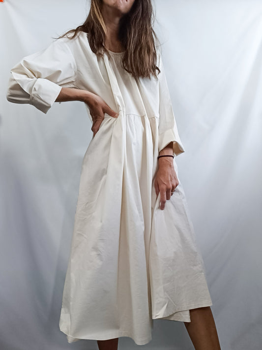 OTRAS.Vestido midi beige oversized TU