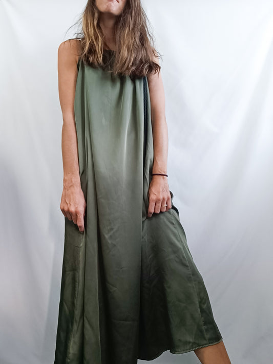 VALENTINA.Vestido verde oversized T.34