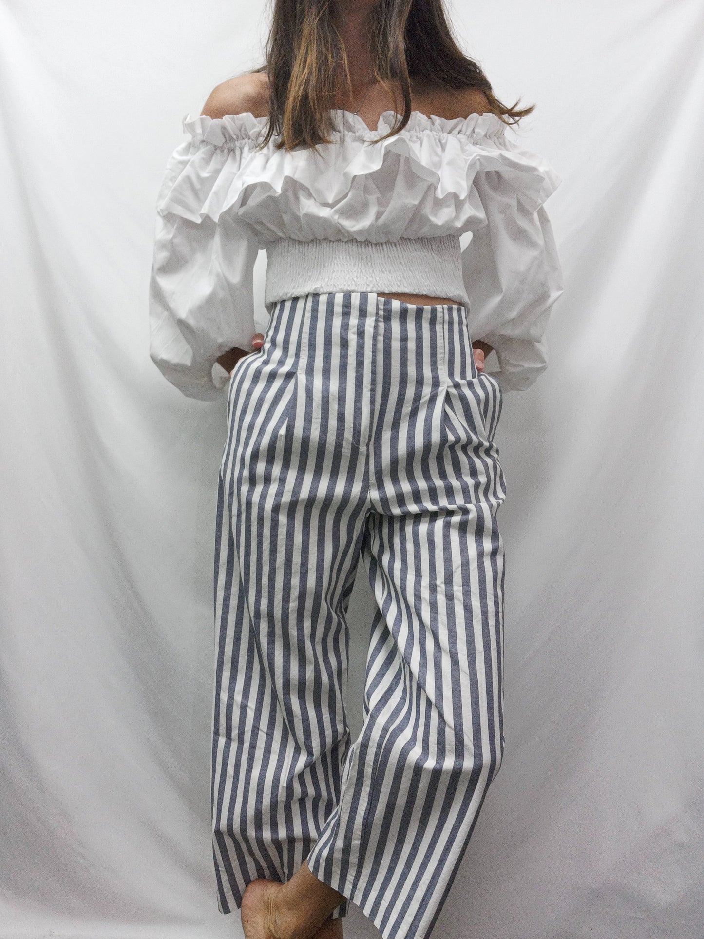 ZARA.Pantalones culotte rayas T.xs