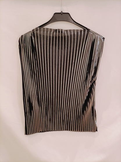 ZARA. Top plisado plateado T.m
