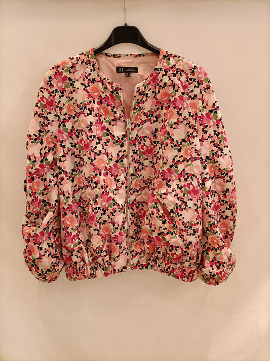 ZARA. Bomber estampado rosa T.m