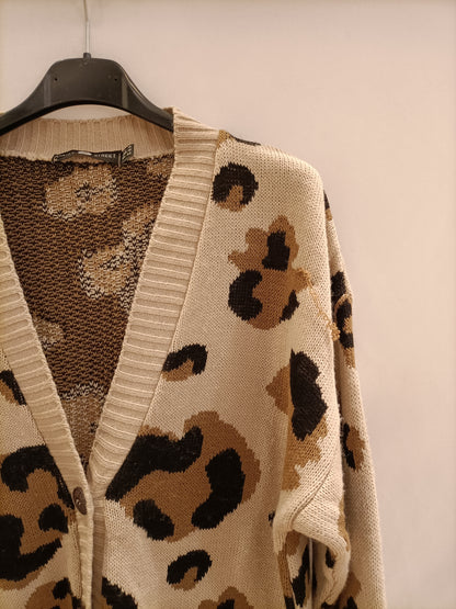 DAYSI. Animal print cardigan, size 42