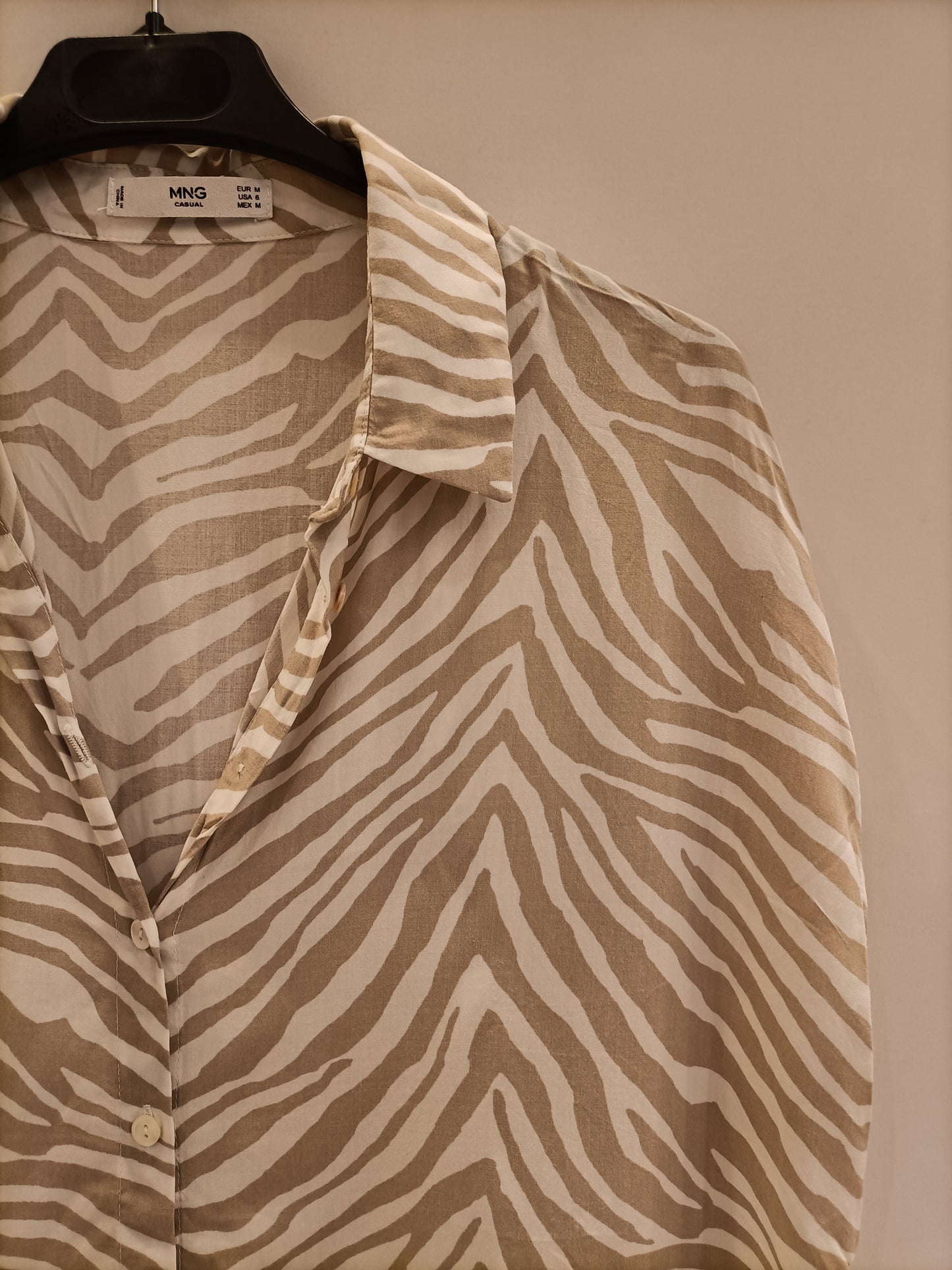 MANGO. Sleeveless print blouse TM