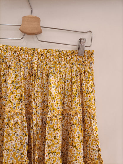 OTHERS. Yellow floral skirt Tl