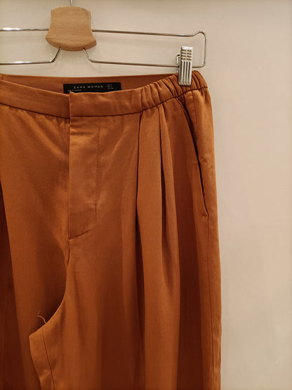 ZARA. Flowing tile trousers Tm