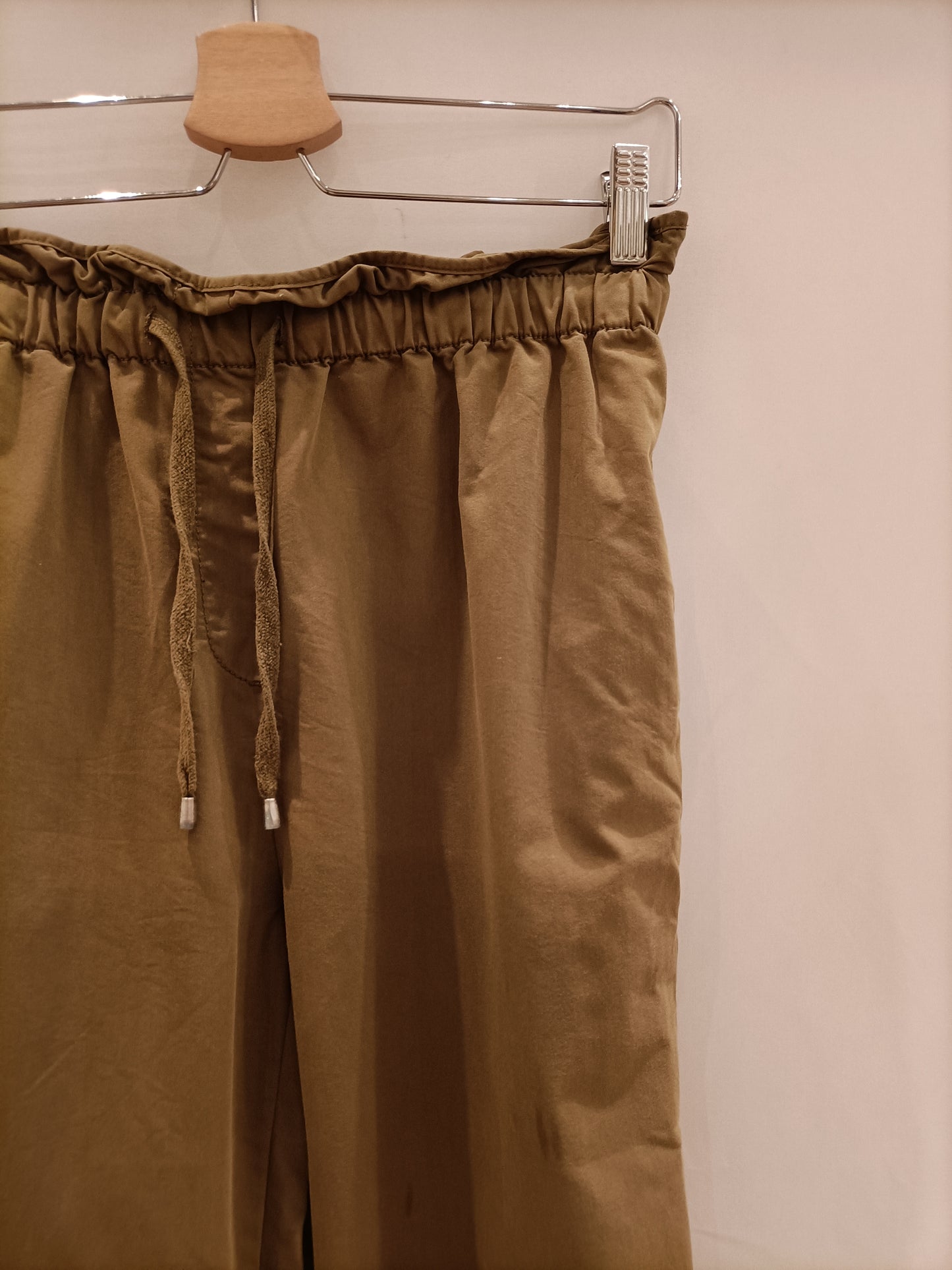 ZARA. Green Ts flowy trousers